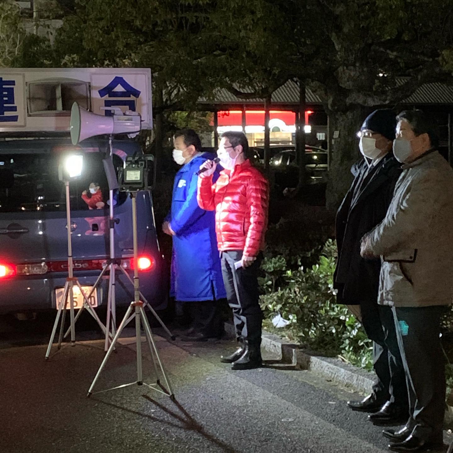 安曇川駅にて